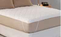 Restful Nights Platinum Quilted (4 oz fill/yd) Mattress Pads with Anchor Bands