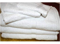 27" x 50" 14 lb. Oxford Regale White Hotel Bath Towel