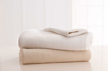90" x 90" Westpoint Grand Patrician Cotton Blanket, White, Queen Size