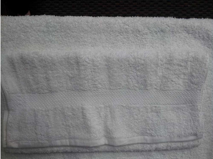 27" x 50" White Coronet 14 lb. 100% Ring Spun Cotton Hotel Hand Towel