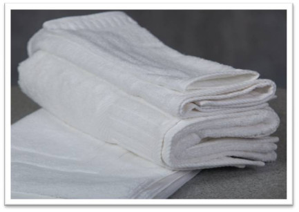 27" x 50" 14 lb. Oxford Signature White Hotel Bath Towel